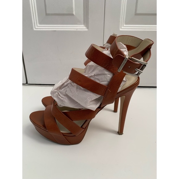 Brown High heel Sandals - Picture 3 of 4